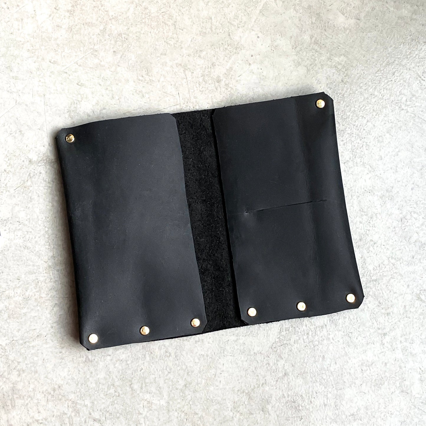 Distressed Leather Passport Case