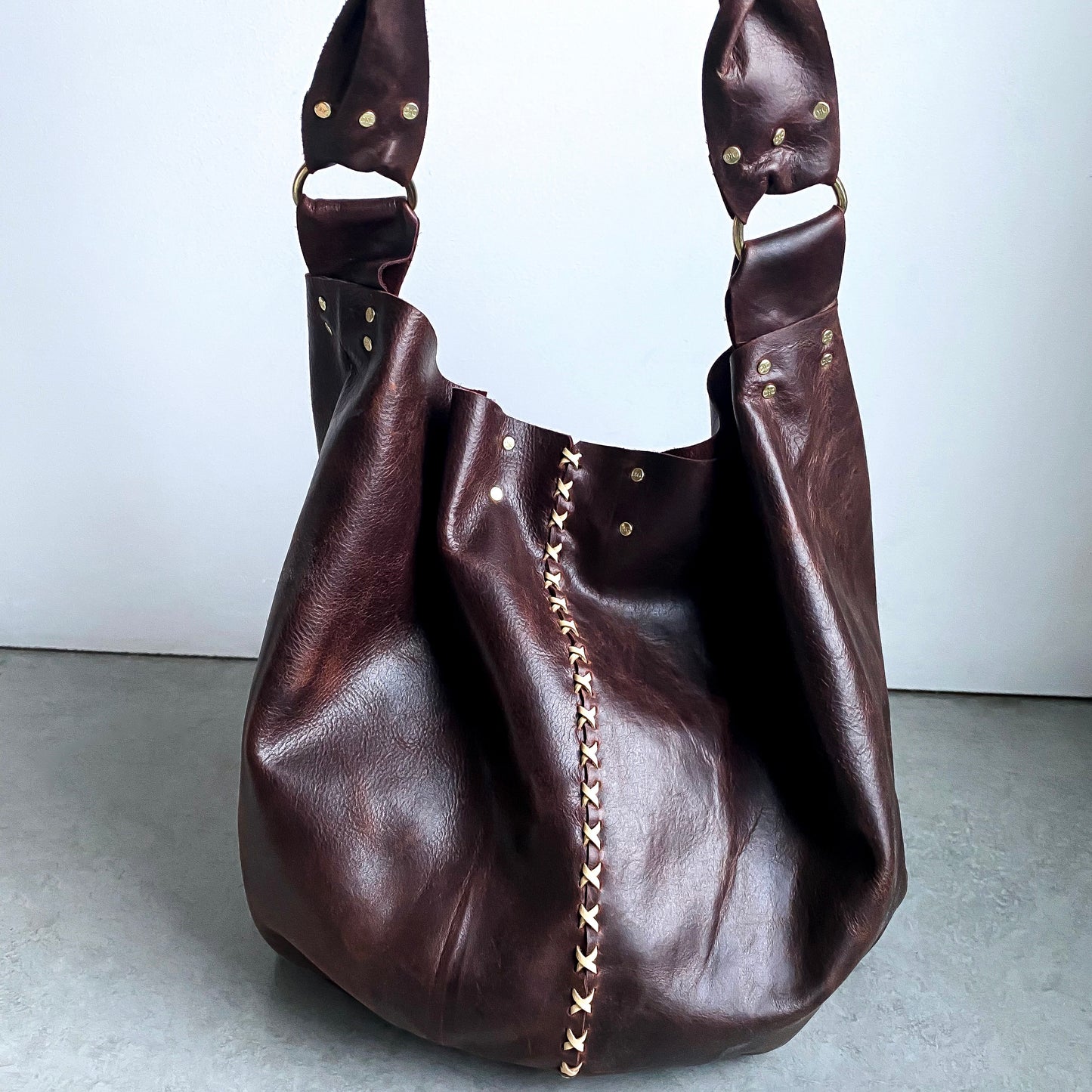 Old World Feed Bag