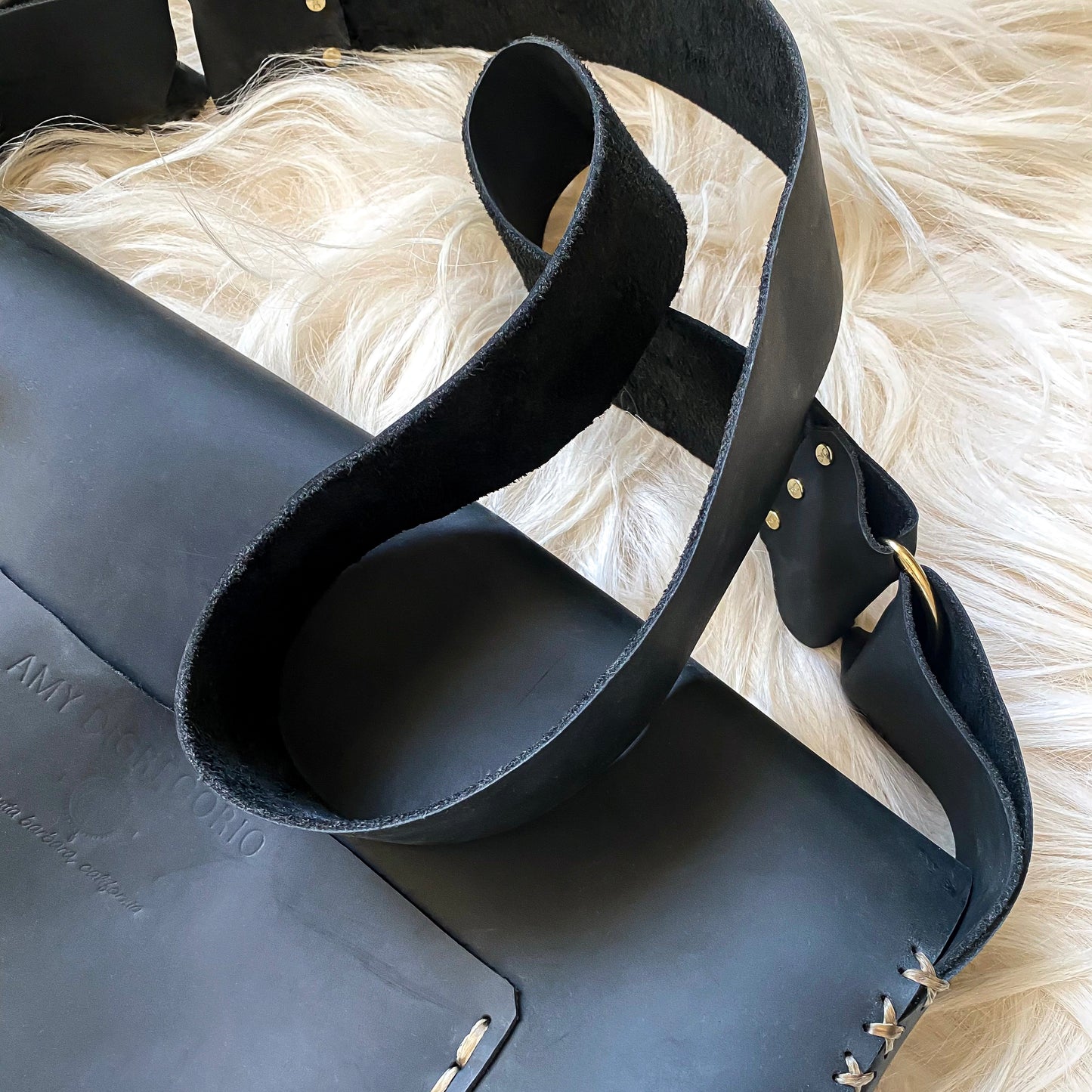 Distressed Leather Messenger