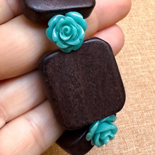 Tobacco Bloom Bracelet