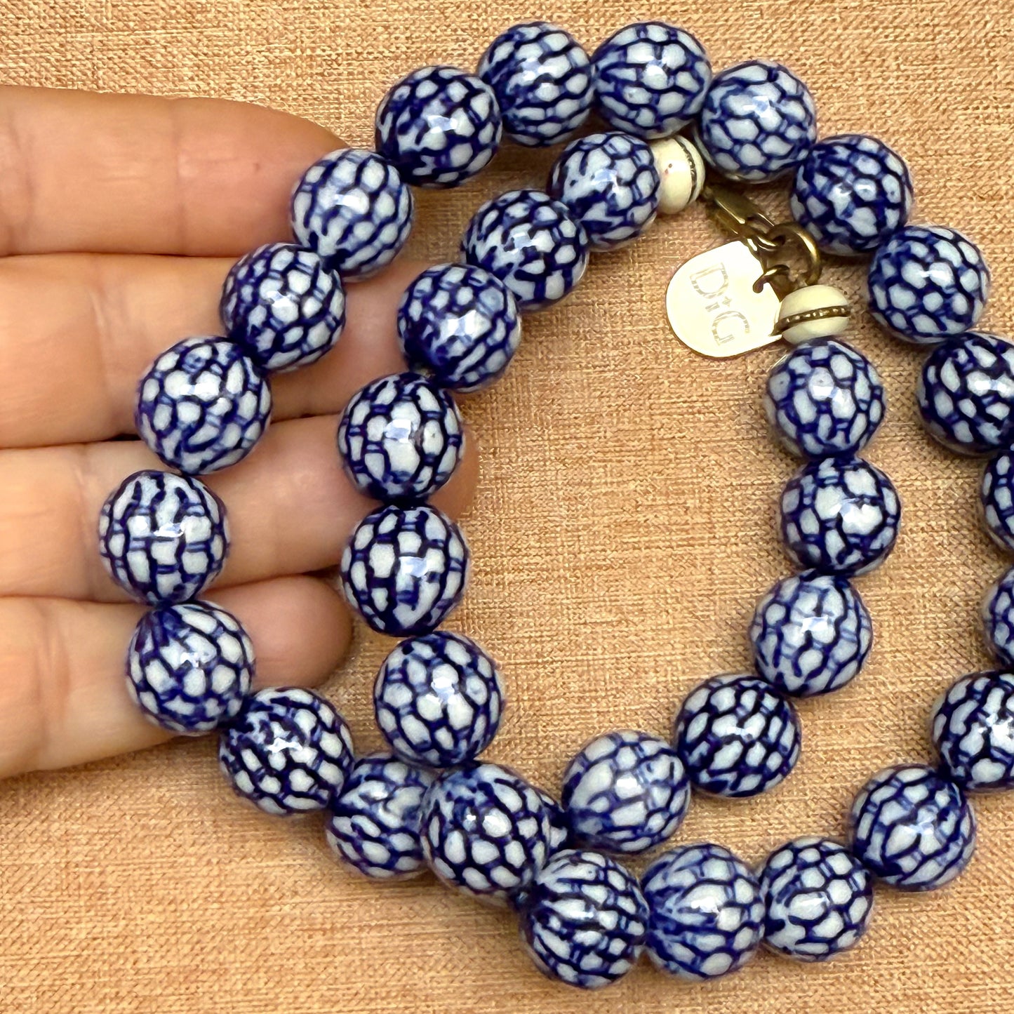 Porcelain Tide Necklace