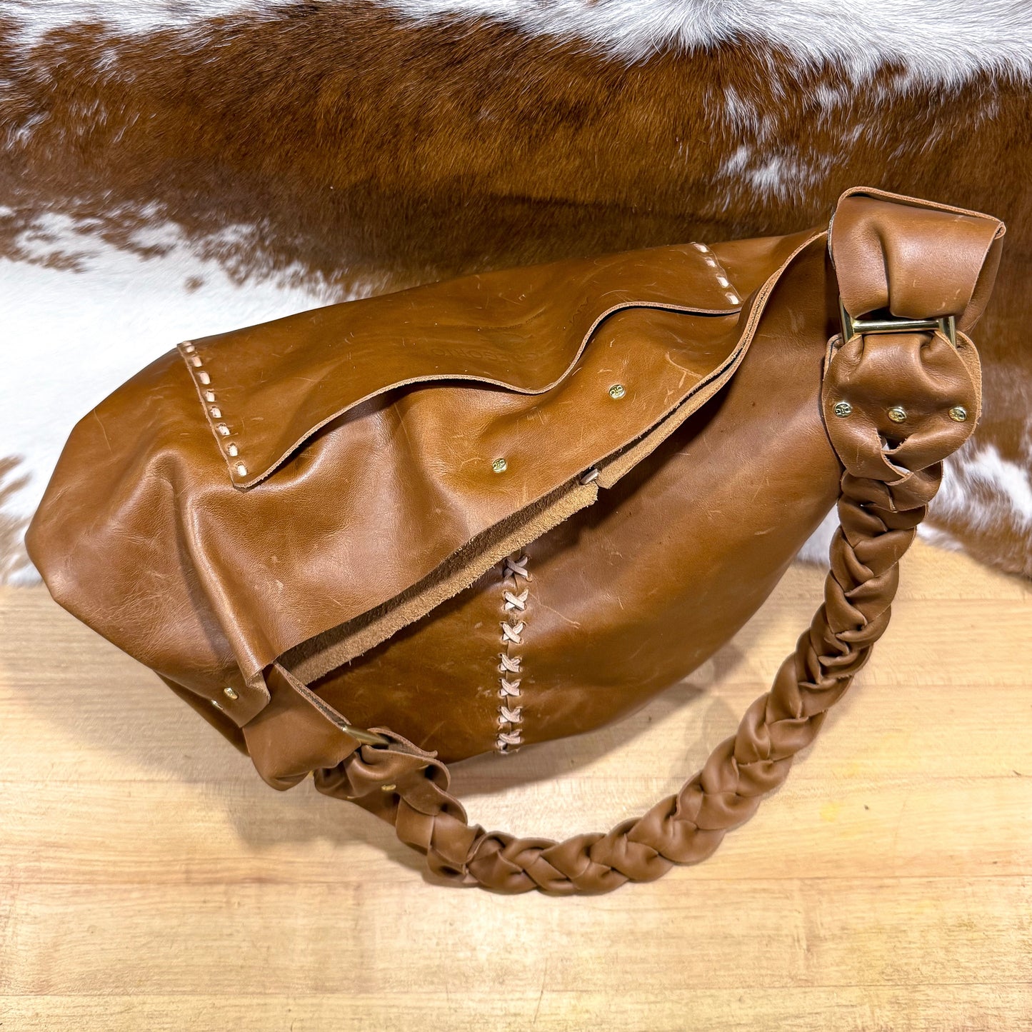 Distressed Cognac Feed Bag