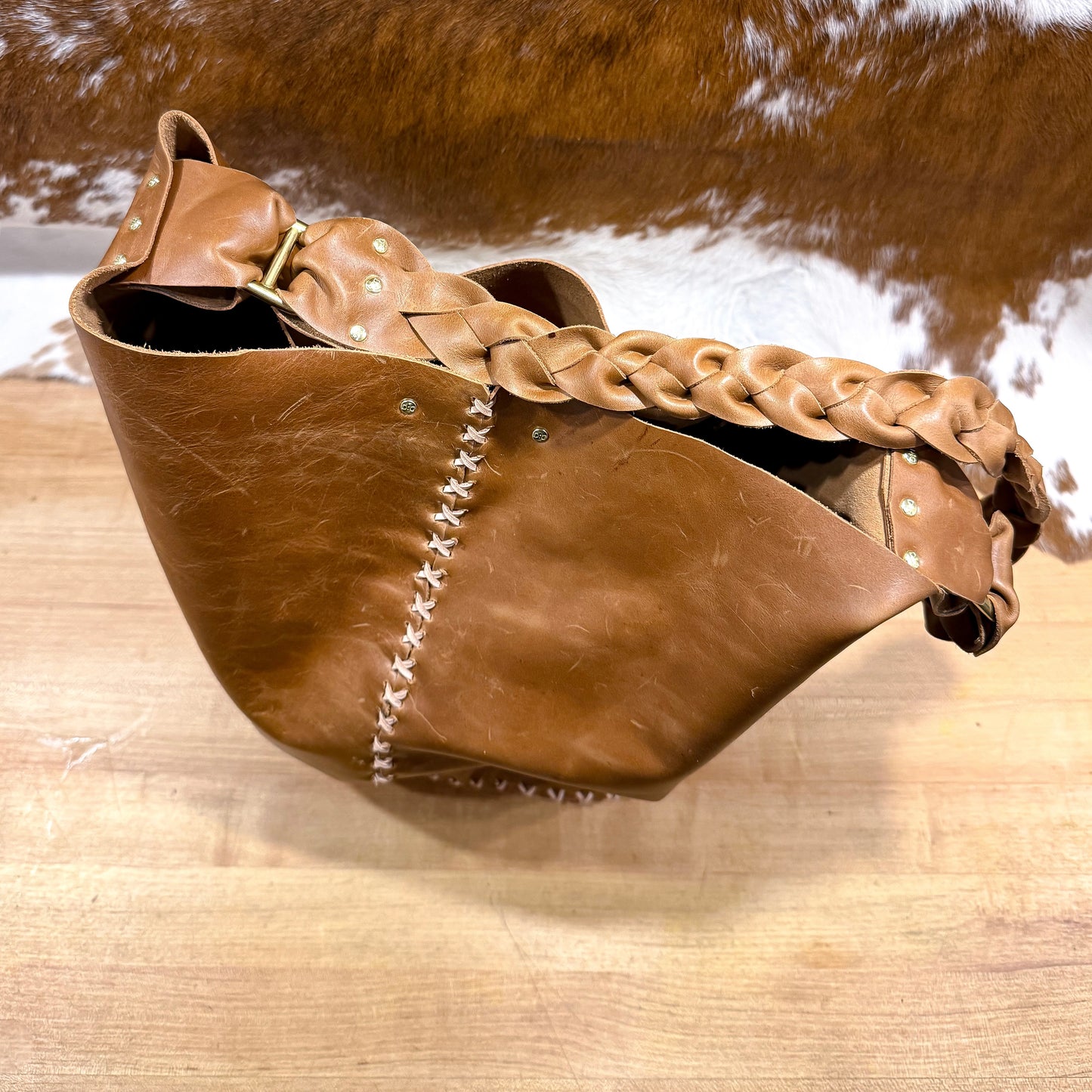 Distressed Cognac Feed Bag