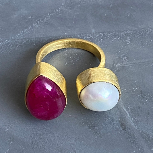 Ruby & Pearl Ring