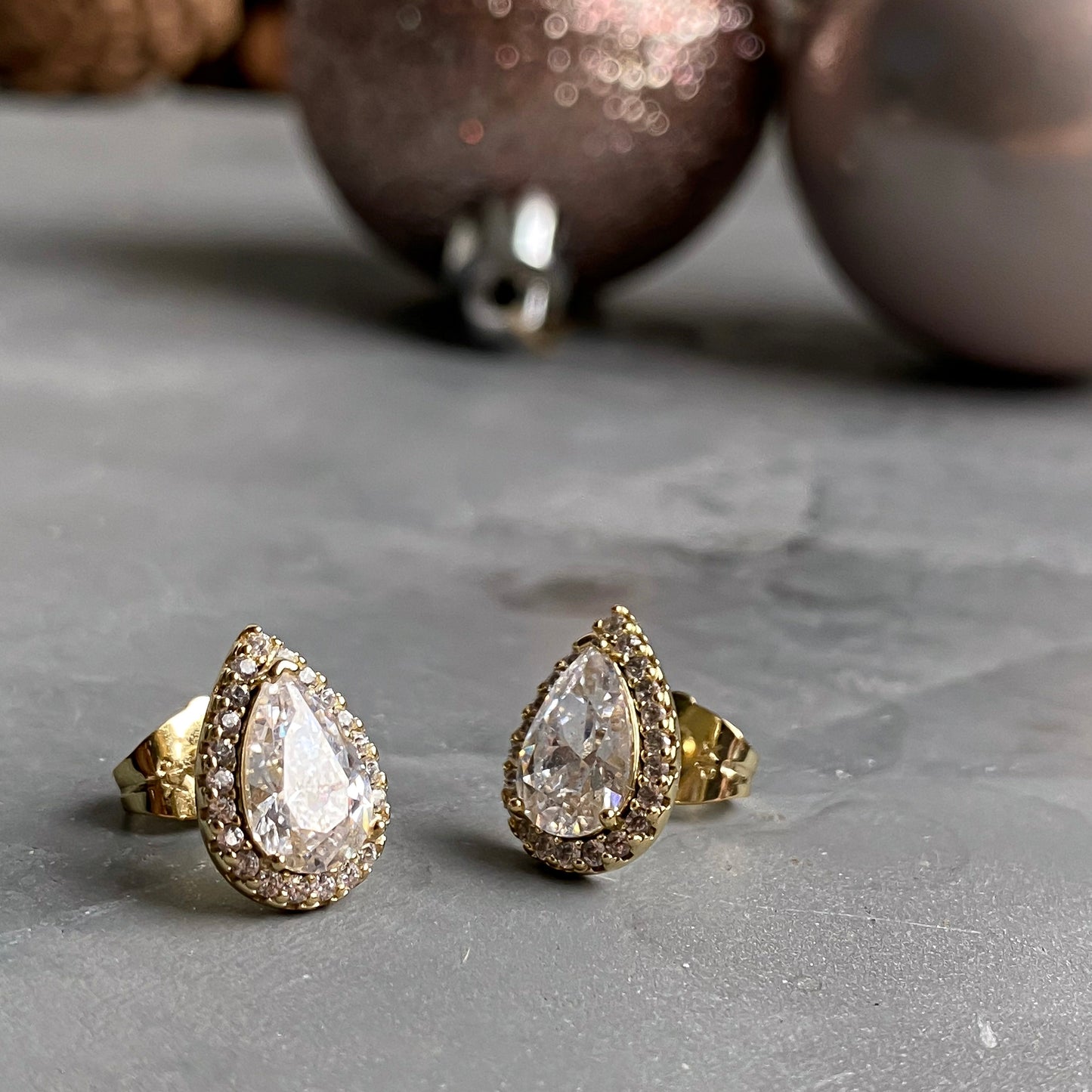 Teardrop Halo Studs