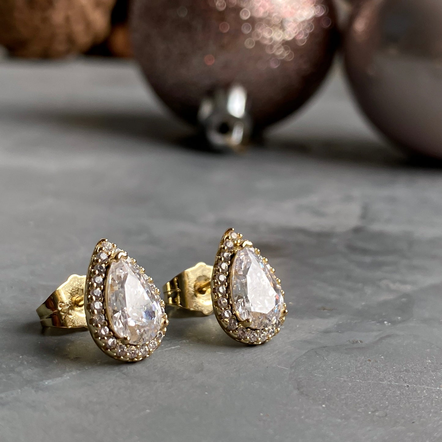 Teardrop Halo Studs